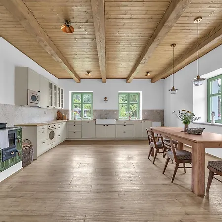 Na Ctvrtich * Pocatky